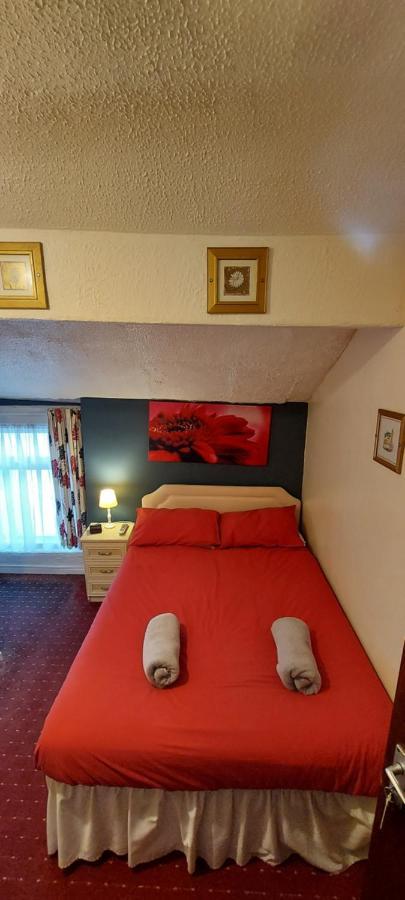 The Rhyl Bed and Breakfast Blackpool Esterno foto