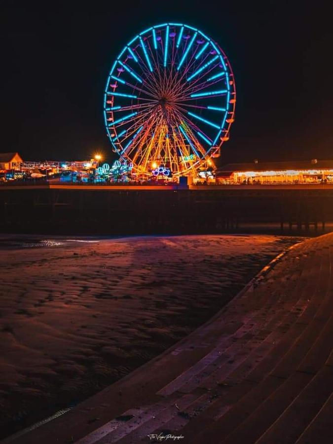 The Rhyl Bed and Breakfast Blackpool Esterno foto